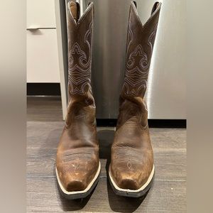 Ariat cowboy boots size 7.5